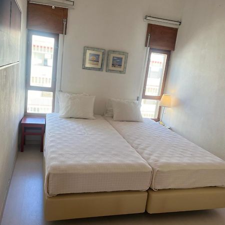 Armacao De Pera - Beach Apartment - Sea View- Walk To The Beach - Algarve Экстерьер фото